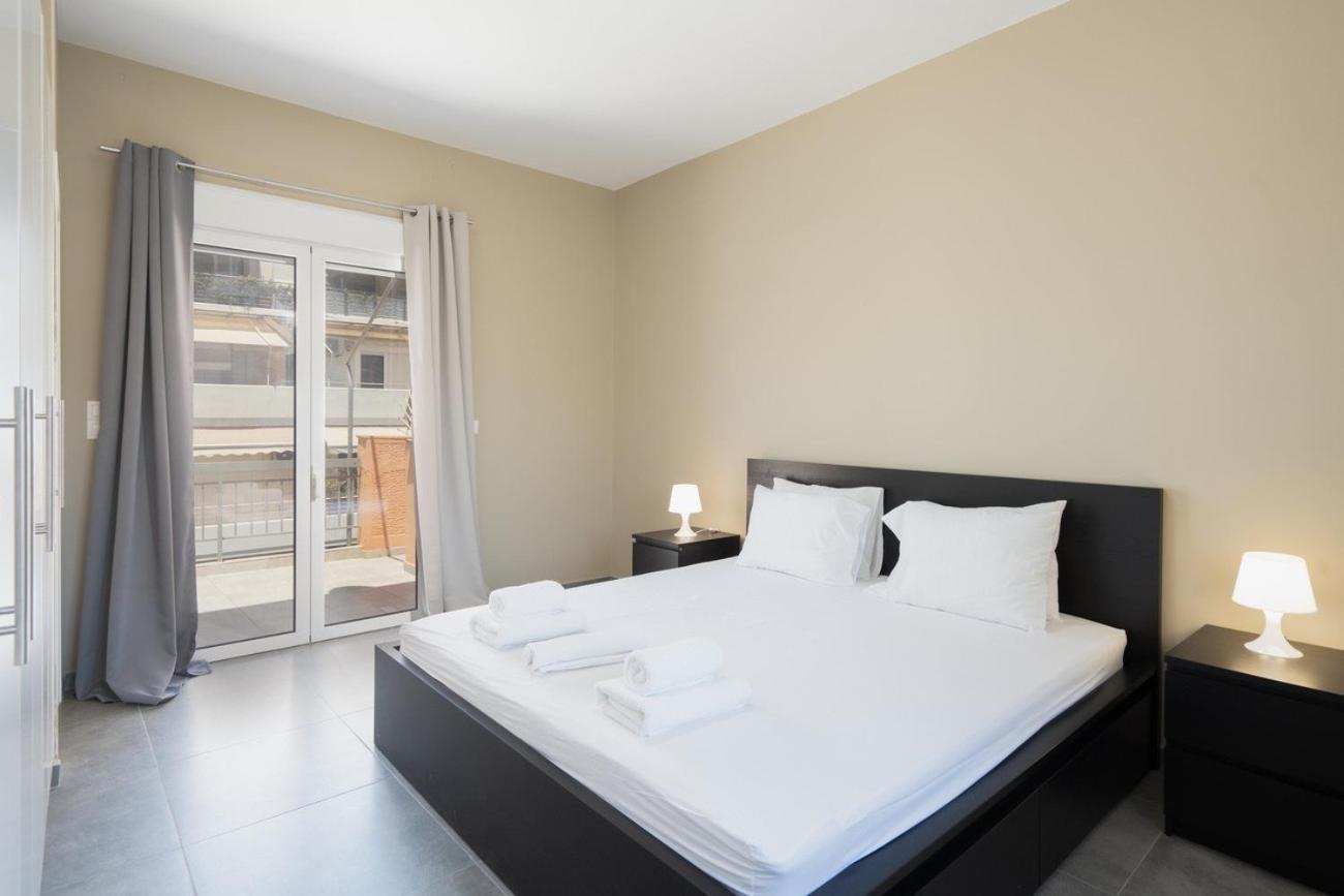 Apartment Liv - Sunny Penthouse Near Acropolis Athens