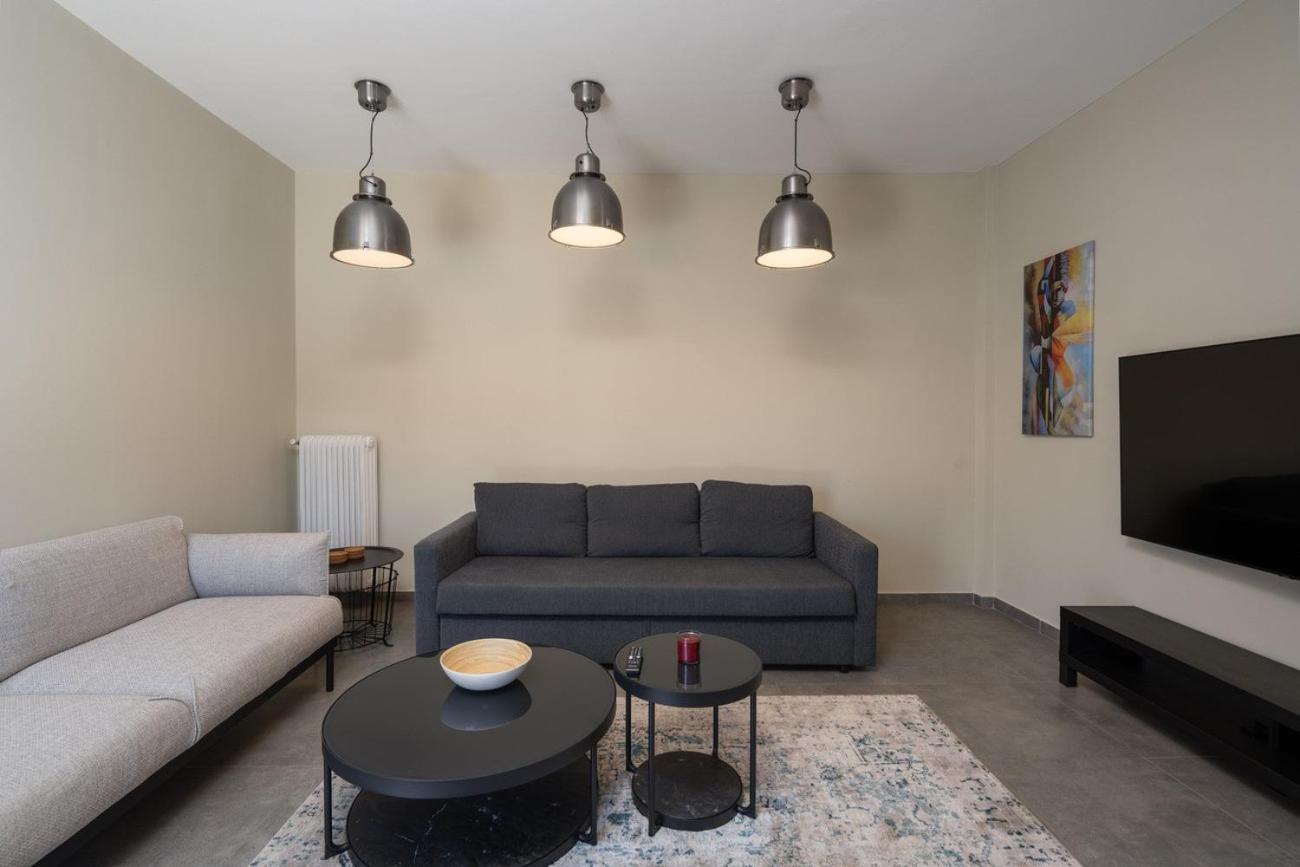 Liv - Sunny Penthouse Near Acropolis Athens